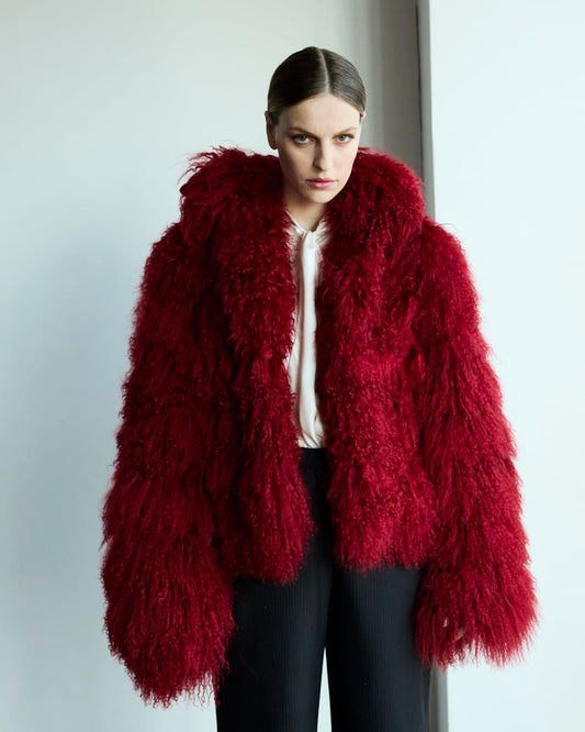 Chaqueta de piel de cabra de Tibet, Entalle: Relaxed Fit.