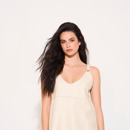 Top de cuero off white con tiras