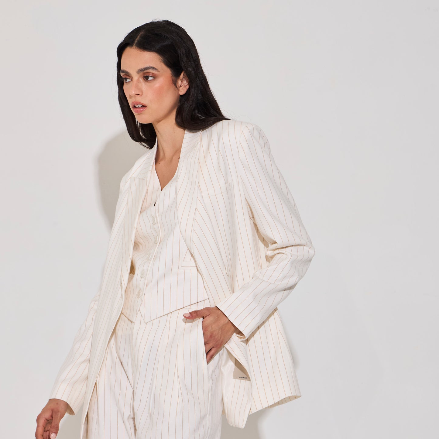 Blazer Opera Diplomatic Cream NERATTA