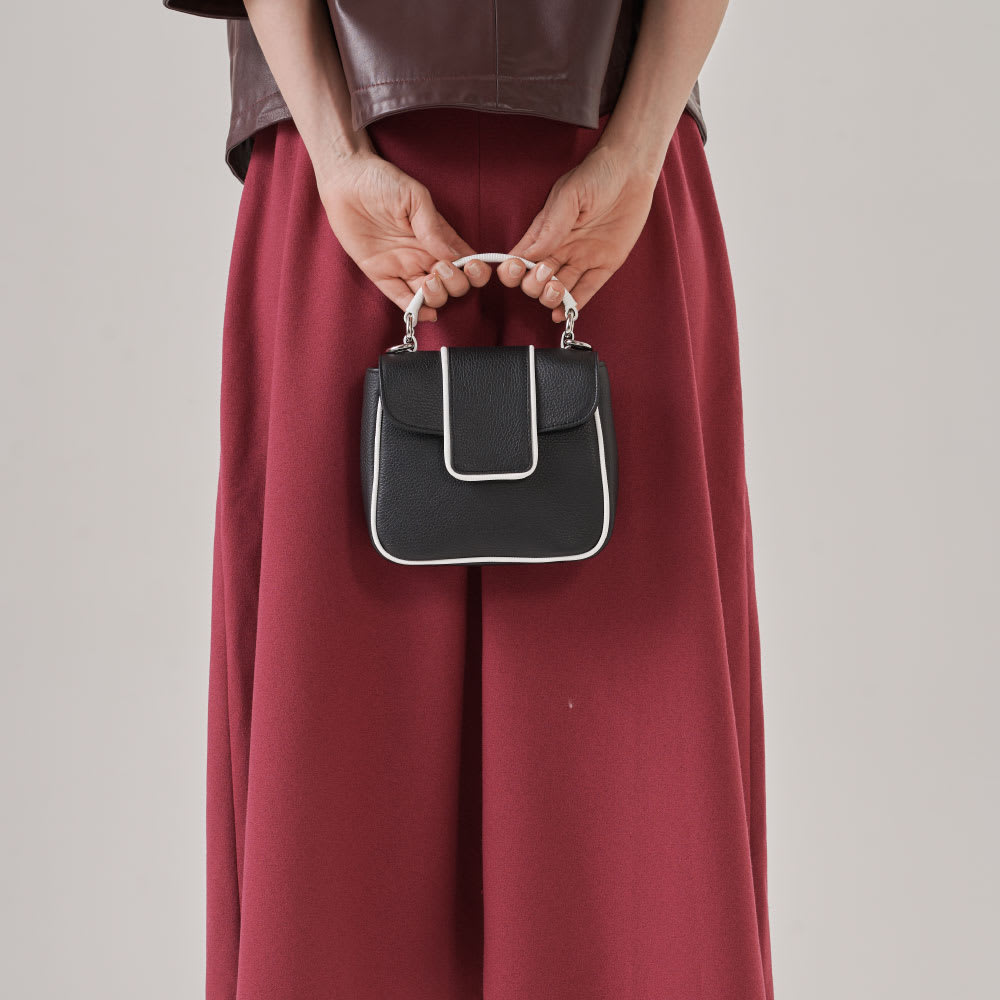 Cartera Lancaster Negro Blanco