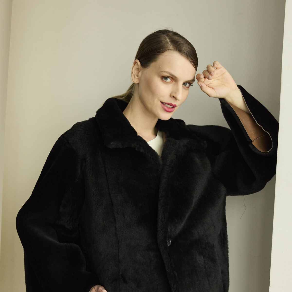 Abrigo Napalan corto reversible marron/negro